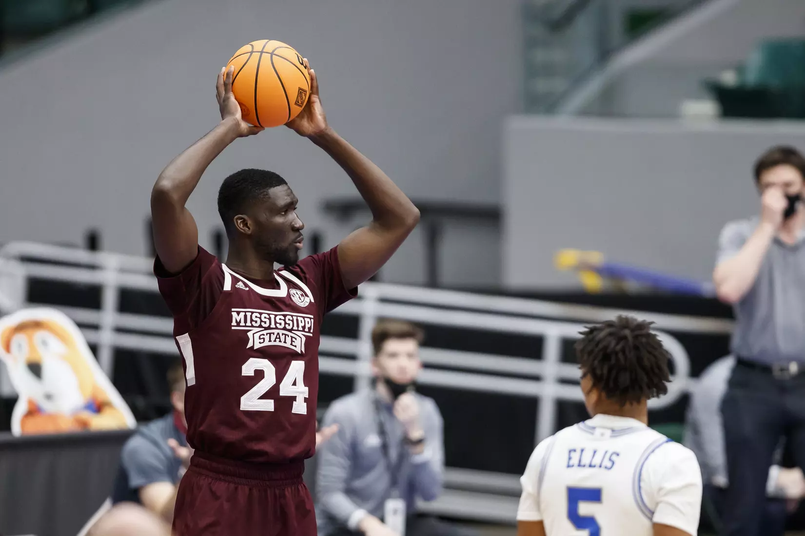FRISCO, TX - March 28, 2021 - During the NIT Championship Game between the Mississippi State Bulldogs and the Memphis Tigers at Comerica Center in Frisco, TX. Photo By Chamberlain Smith