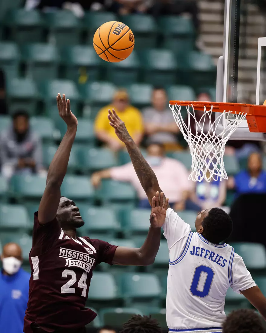 FRISCO, TX - March 28, 2021 - During the NIT Championship Game between the Mississippi State Bulldogs and the Memphis Tigers at Comerica Center in Frisco, TX. Photo By Chamberlain Smith