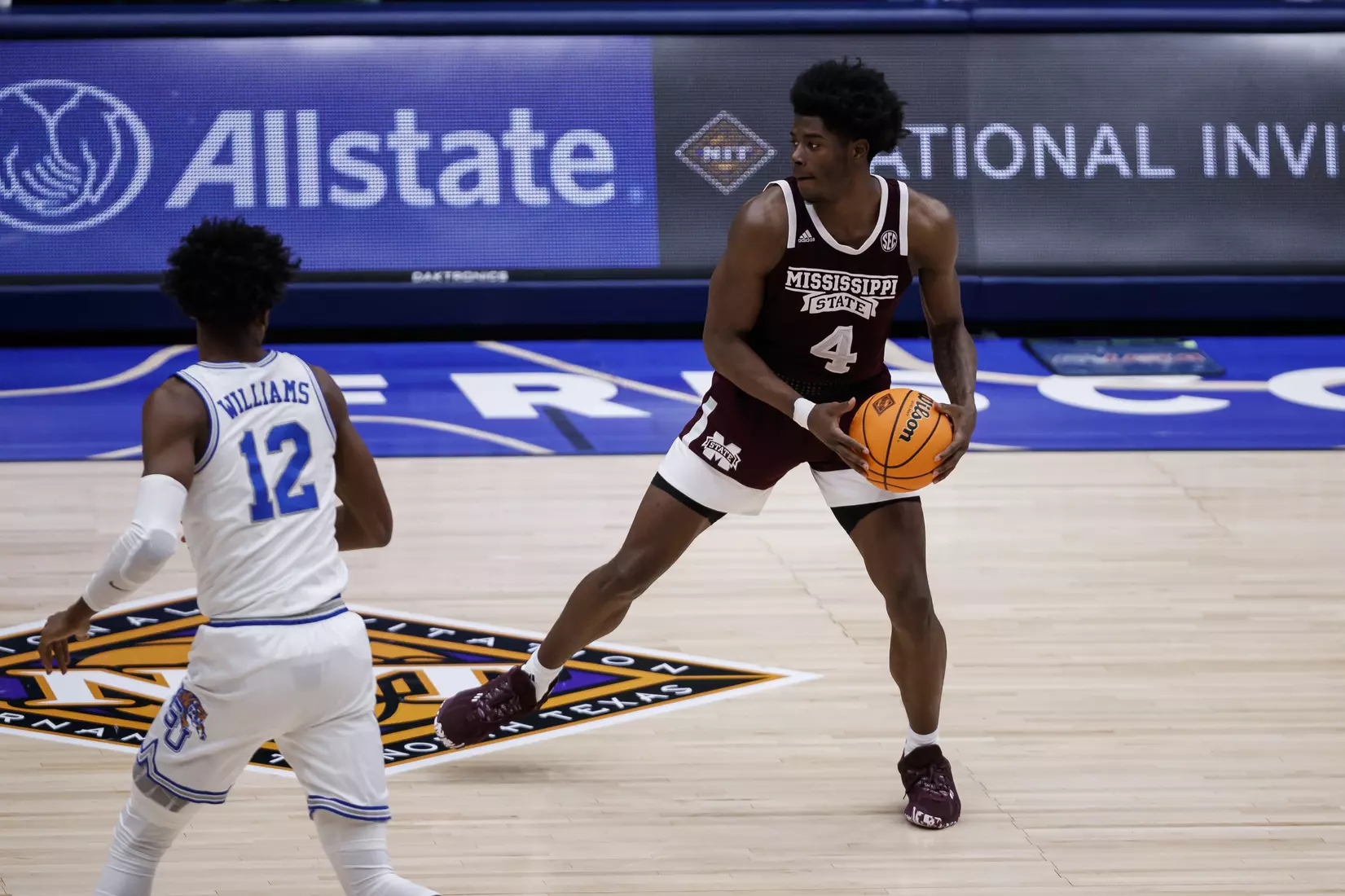 FRISCO, TX - March 28, 2021 - During the NIT Championship Game between the Mississippi State Bulldogs and the Memphis Tigers at Comerica Center in Frisco, TX. Photo By Chamberlain Smith