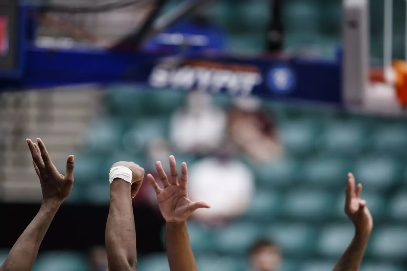 FRISCO, TX - March 28, 2021 - During the NIT Championship Game between the Mississippi State Bulldogs and the Memphis Tigers at Comerica Center in Frisco, TX. Photo By Chamberlain Smith