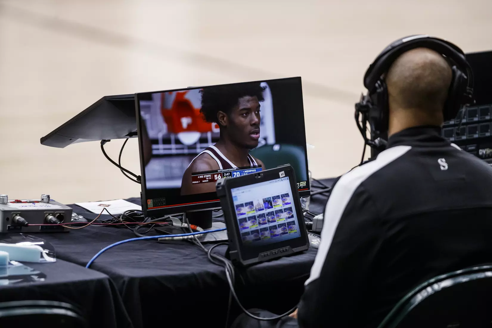 FRISCO, TX - March 28, 2021 - During the NIT Championship Game between the Mississippi State Bulldogs and the Memphis Tigers at Comerica Center in Frisco, TX. Photo By Chamberlain Smith