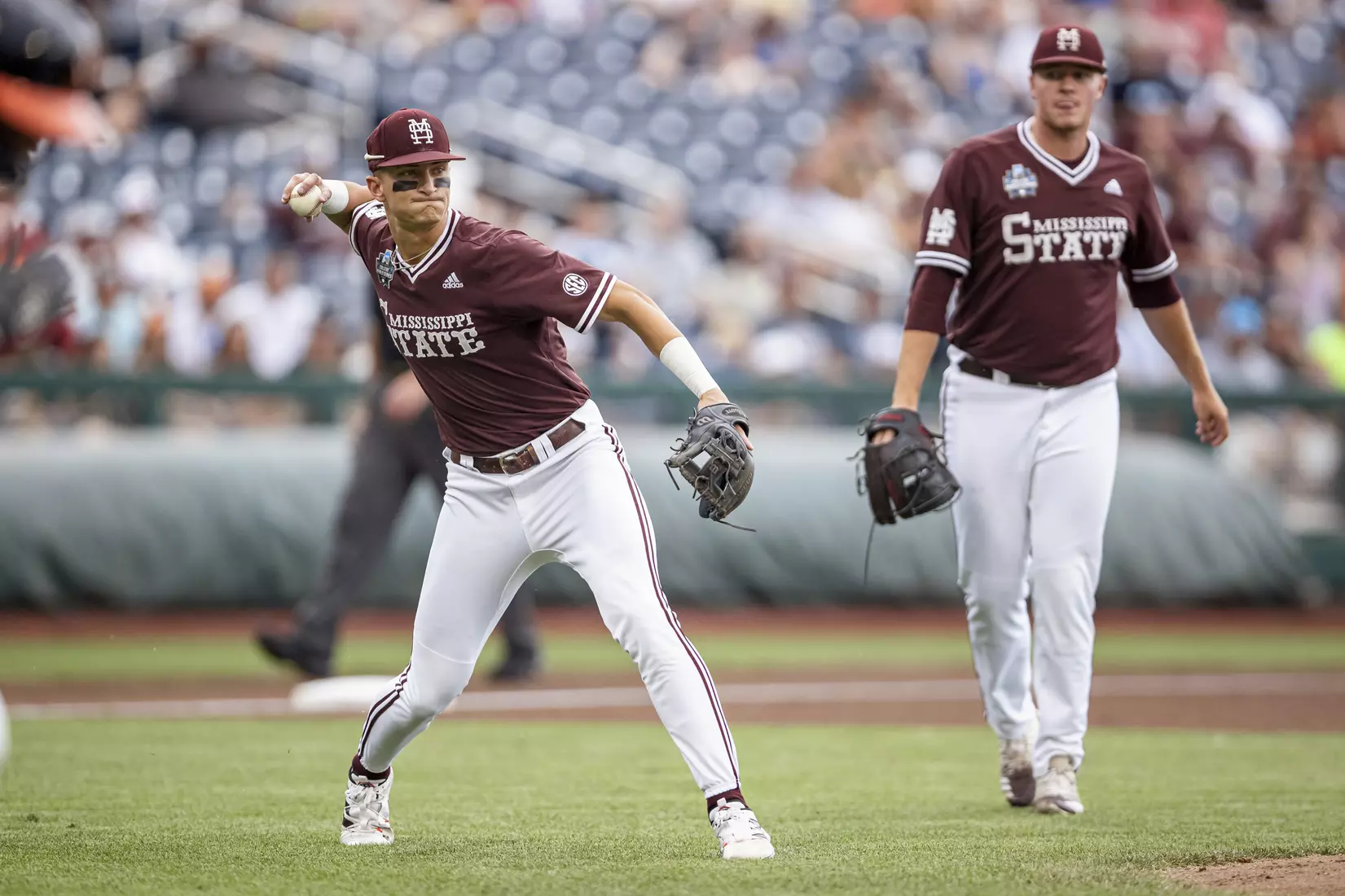 OMAHA, NE - June 22, 2021 - Mississippi State Infielder Kamren James (#6) during the 2021 Mens College World Series game between the Mississippi State Bulldogs and the Virginia Cavaliers at TD Ameritrade Park in Omaha, NE. Photo By Austin Perryman