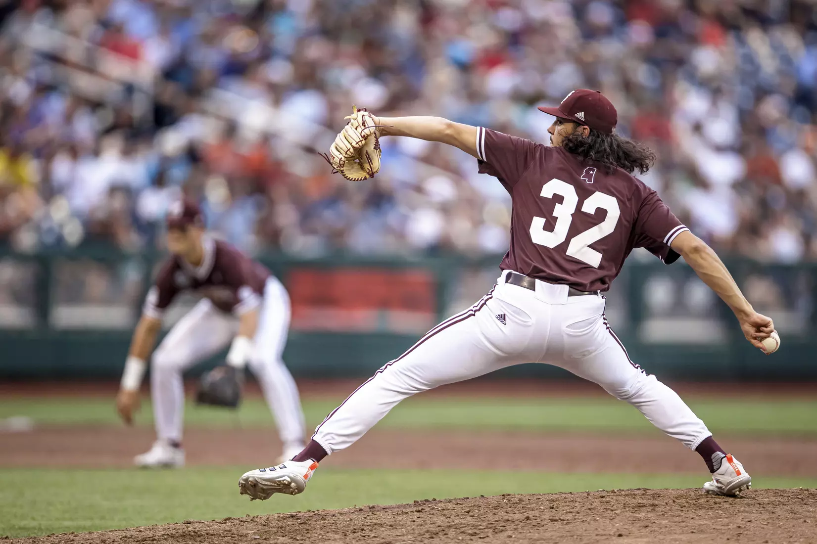 OMAHA, NE - June 22, 2021 - Mississippi State Pitcher Parker Stinnett (#32) during the 2021 Mens College World Series game between the Mississippi State Bulldogs and the Virginia Cavaliers at TD Ameritrade Park in Omaha, NE. Photo By Austin Perryman