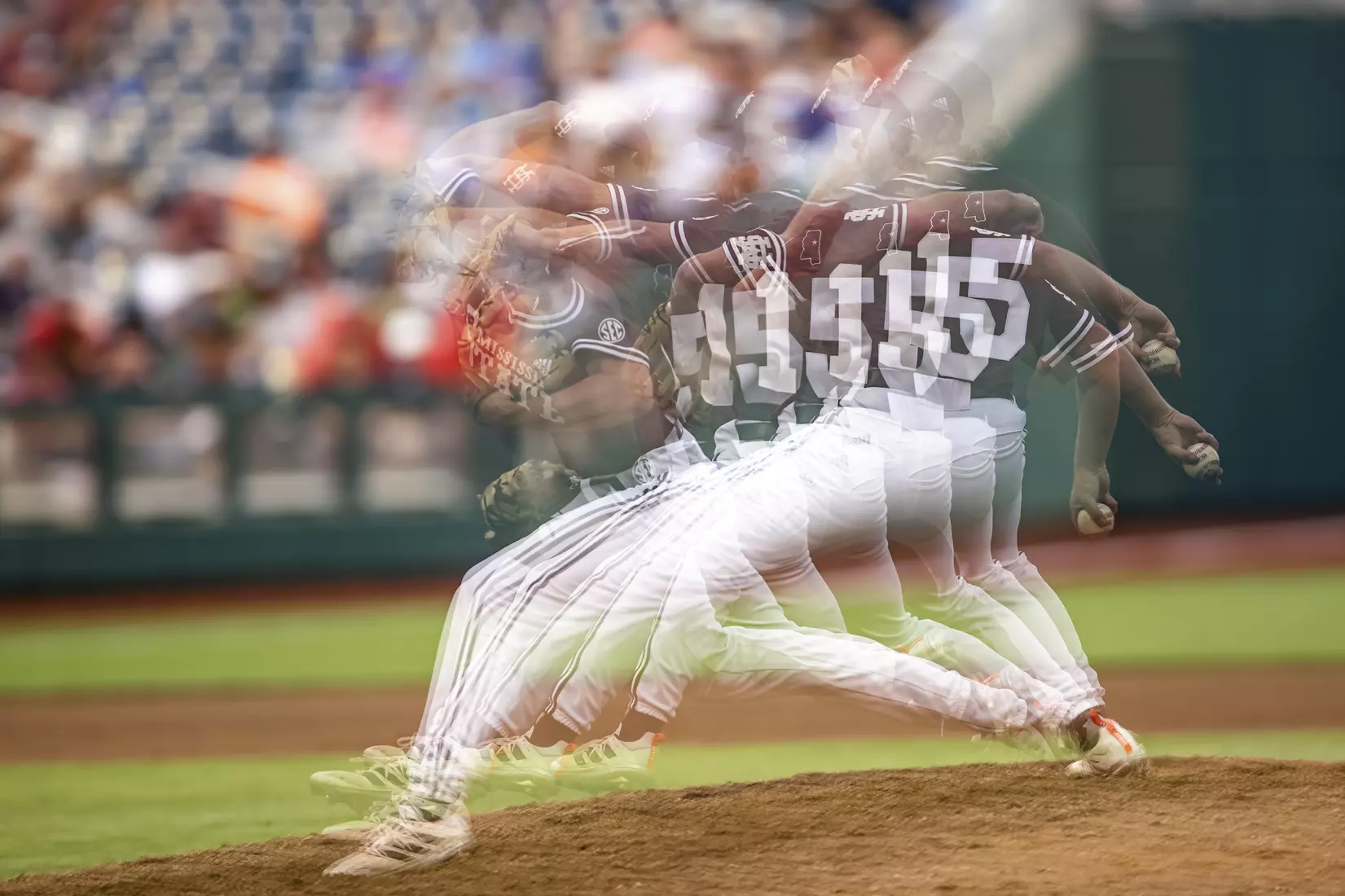 OMAHA, NE - June 22, 2021 - Mississippi State Pitcher Cade Smith (#15) during the 2021 Mens College World Series game between the Mississippi State Bulldogs and the Virginia Cavaliers at TD Ameritrade Park in Omaha, NE. Photo By Austin Perryman