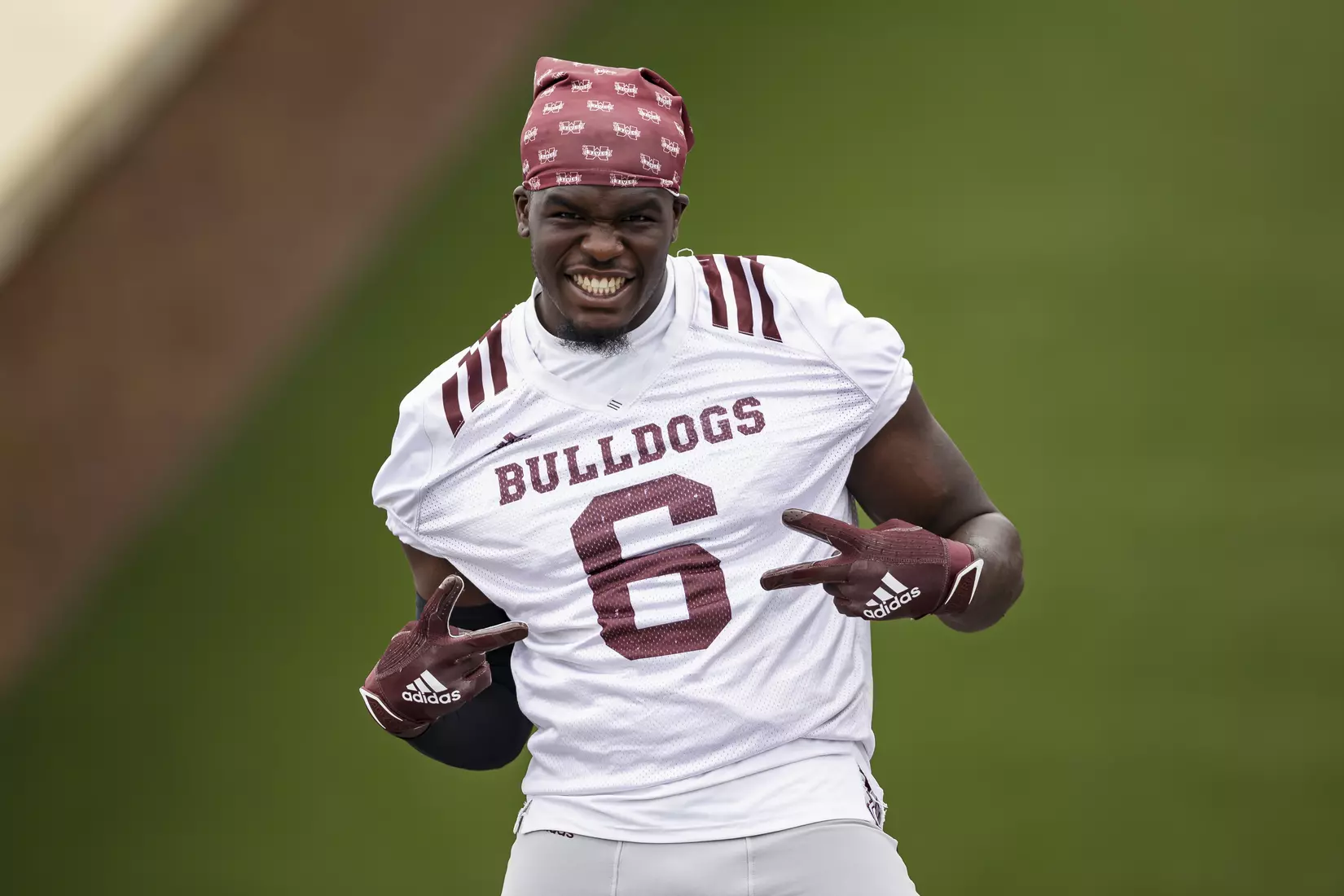 STARKVILLE, MS - August 06, 2021 - Mississippi State Linebacker Jordan Davis (#6) during a training camp practice at the Leo Seal Jr. Football Complex at Mississippi State University in Starkville, MS. Photo By Austin Perryman