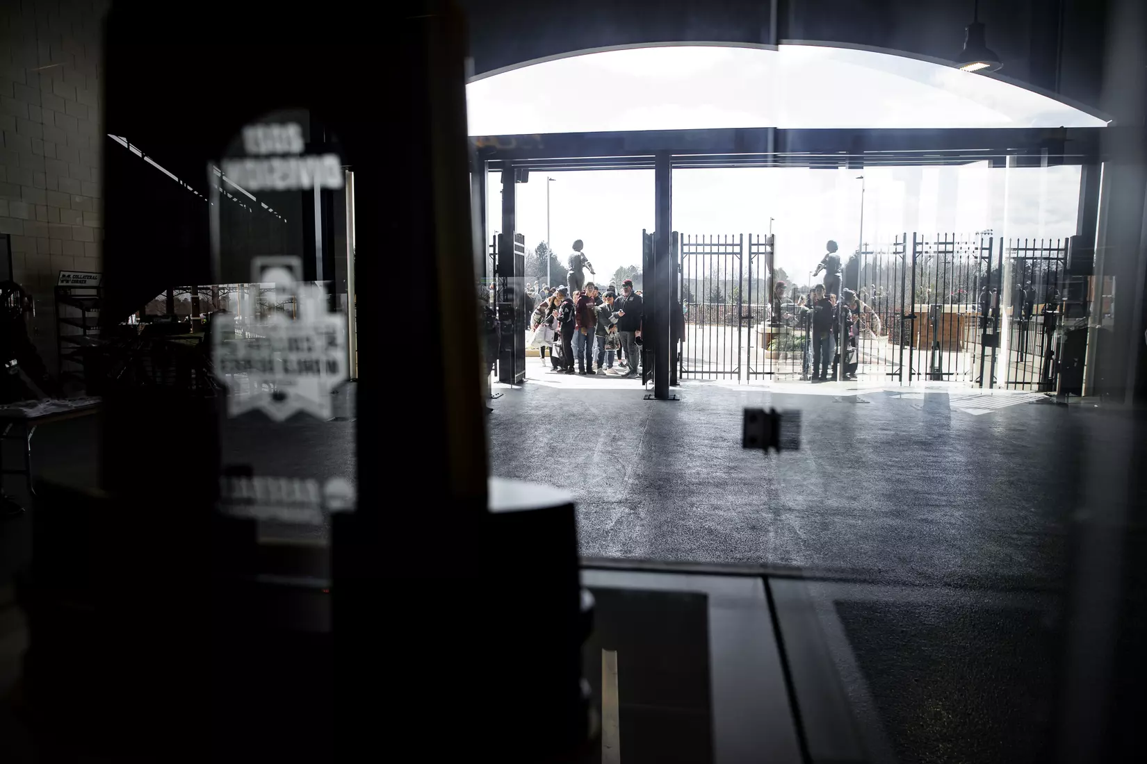 STARKVILLE, MS - February 18, 2022 - Fans wait to enter the stadium before the game between the Long Beach State Dirtbags and the Mississippi State Bulldogs at Dudy Noble Field at Polk-Dement Stadium in Starkville, MS. Photo By Austin Perryman