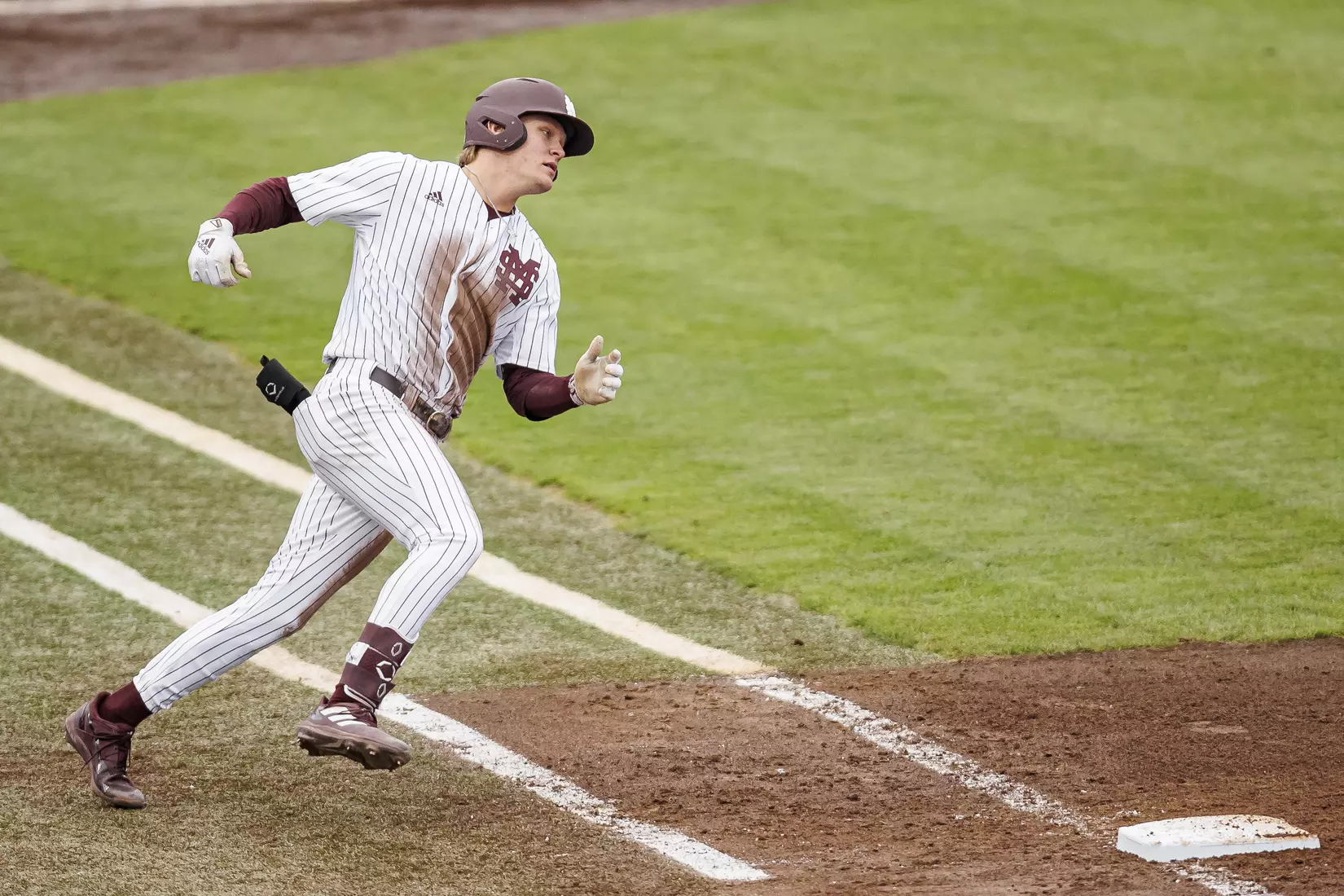 STARKVILLE, MS - February 27, 2022 - Mississippi State Infielder/Outfielder Hunter Hines (#44) during the game between the Northern Kentucky Norse and the Mississippi State Bulldogs at Dudy Noble Field at Polk-Dement Stadium in Starkville, MS. Photo By Austin Perryman