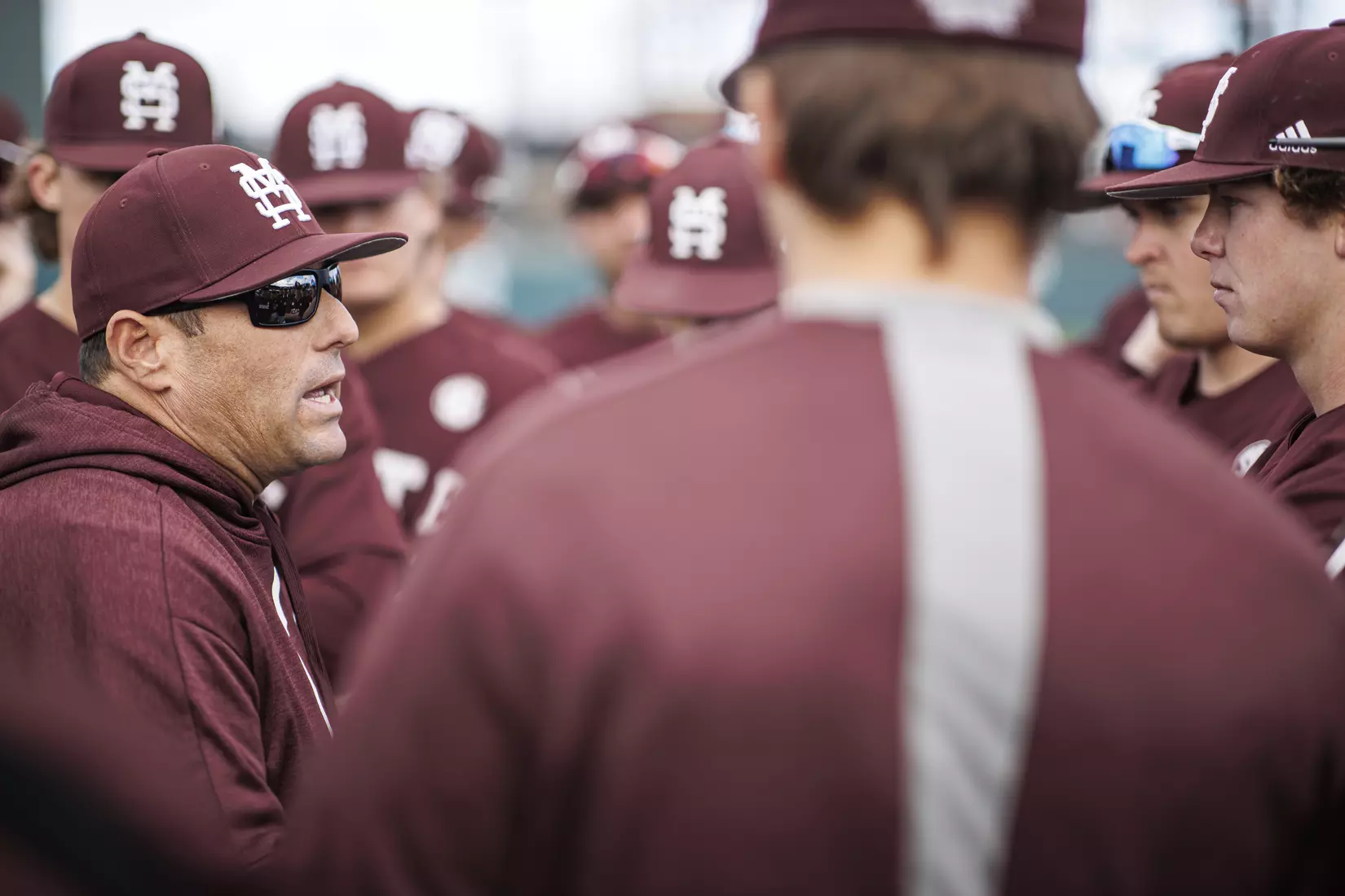 STARKVILLE, MS - March 23, 2022 - Mississippi State Head Coach Chris Lemonis speaks to the team in a huddle before the game between the Southern Jaguars and the Mississippi State Bulldogs at Dudy Noble Field at Polk-Dement Stadium in Starkville, MS. Photo By Austin Perryman