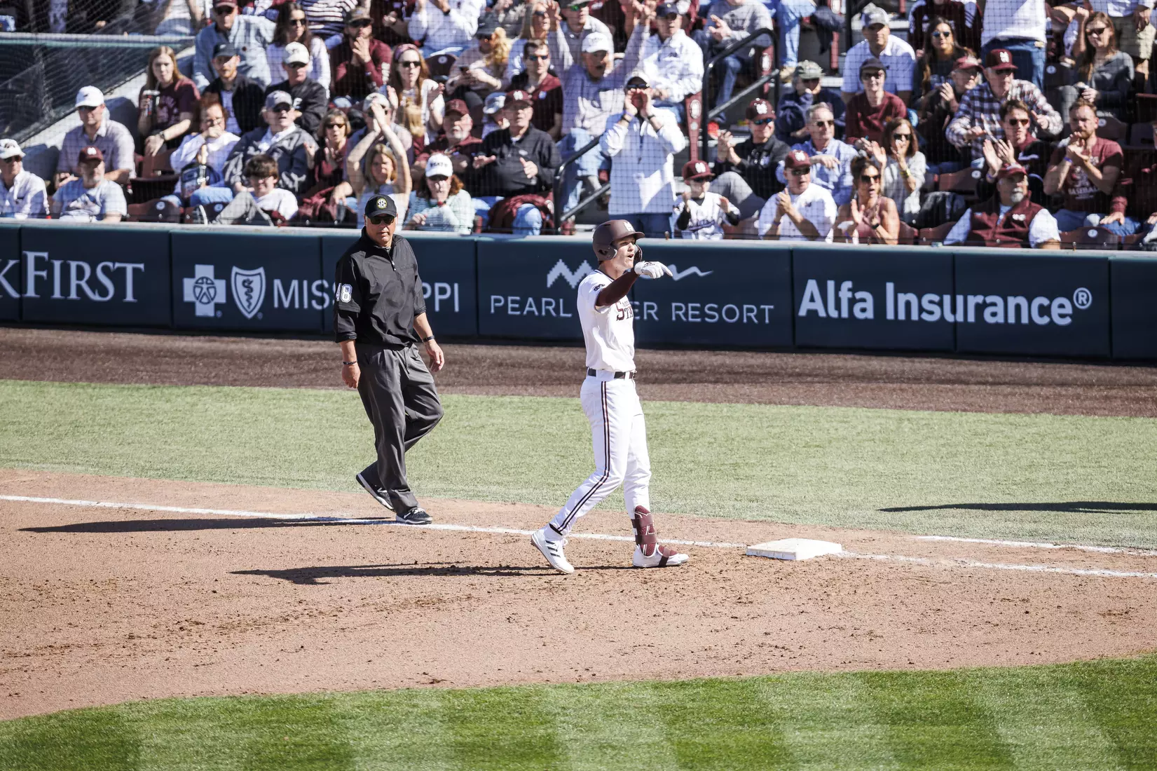 STARKVILLE, MS - March 26, 2022 - Mississippi State Infielder RJ Yeager (#4) during the game between the Alabama Crimson Tide and the Mississippi State Bulldogs at Dudy Noble Field at Polk-Dement Stadium in Starkville, MS. Photo By Kevin Snyder