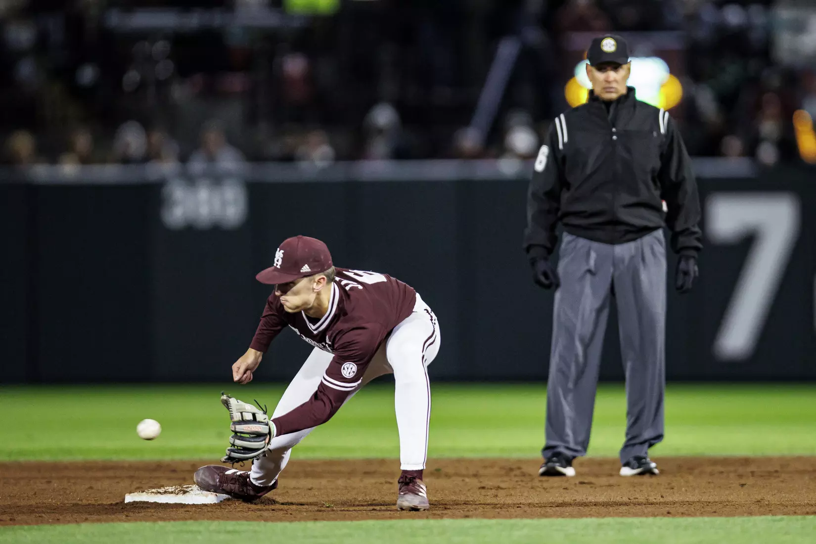 STARKVILLE, MS - April 08, 2022 - Mississippi State Infielder Kamren James (#6) during the game between the LSU Tigers and the Mississippi State Bulldogs at Dudy Noble Field at Polk-Dement Stadium in Starkville, MS. Photo By Austin Perryman