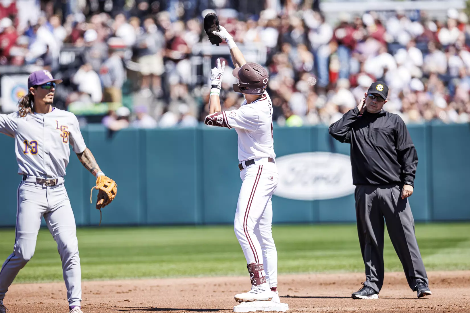 STARKVILLE, MS - April 09, 2022 - Mississippi State Infielder Kamren James (#6) during the game between the LSU Tigers and the Mississippi State Bulldogs at Dudy Noble Field at Polk-Dement Stadium in Starkville, MS. Photo By Mississippi State Athletics