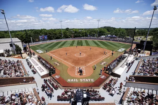 STARKVILLE, MS - May 27, 2022 - Wide shot taken during the NCAA Super Regionals game between the Arizona Wildcats and the Mississippi State Bulldogs at Nusz Park in Starkville, MS. Photo By Austin Perryman
