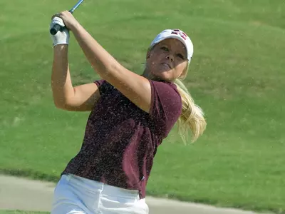 Lady Bulldogs Approach Liz Murphey Collegiate Classic