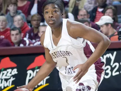 Lady Bulldogs Crack Century Mark; Rout Mississippi Valley 104-45