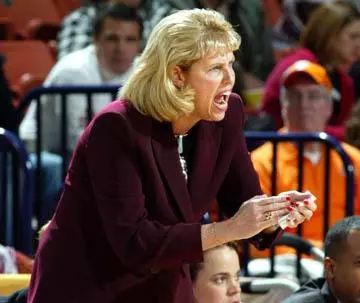 Women's Basketball To Host Annual Awards Banquet