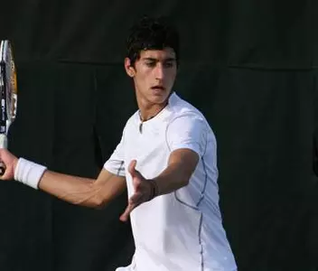 Bulldogs Down Arkansas 6-1 For Third Straight Victory
