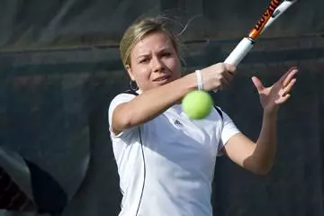 State Falls To SMU In Women's Tennis Action, 5-2