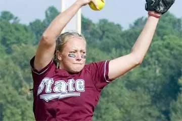 Clutch Throwing Error Helps Bulldogs Upend USF, 2-0