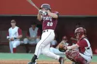 Bulldogs Fall At Alabama 5-4