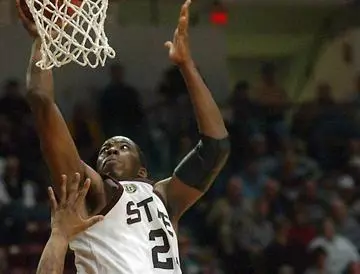 Rhodes, Slater Lead State Past Georgia 83-68