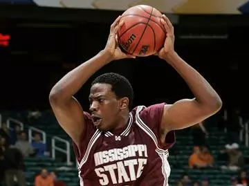 Rebels Earn Season Split With Bulldogs In 85-73 Win