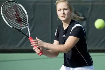 MSU Womenb(TM)s Tennis Notches First Win Of 2006 Against UAB, 6-1