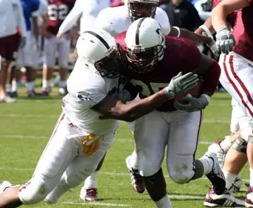 Defense Emerges Victorious In First Bulldog Scrimmage