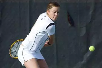 Lady Bulldog Tennis Drops 4-3 Decision To Troy