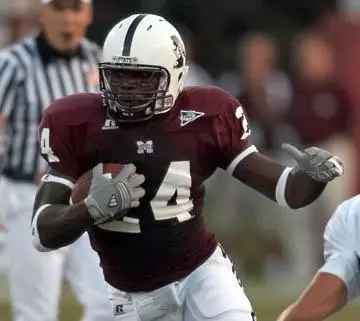 Bulldogs Return To Full Pads With 'Okay' Workout