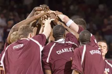 12-10 Bulldogs Head To South Carolina To Meet 12-10 Gamecocks