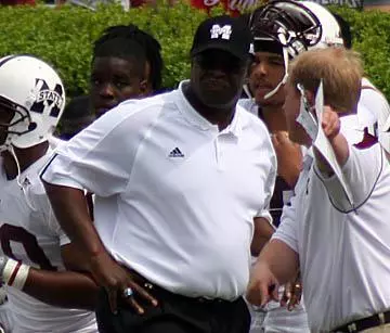 Maroon Defeats White 21-0 To Conclude 2007 MSU Spring Practice