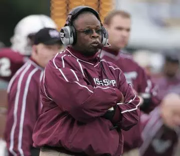 MSU Football Signs 22 Student-Athletes To National Letters-Of-Intent