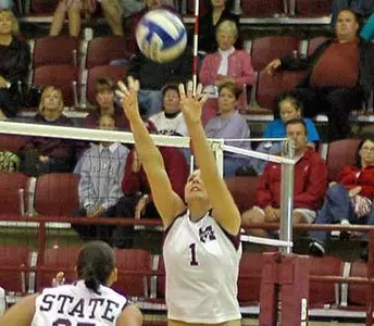 Bulldogs Top Tide 3-1 For Third Straight SEC Win