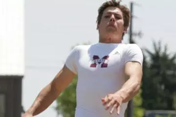 Queen Takes Third, Brady Fifth In Alabama Relays Decathlon
