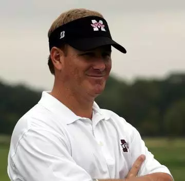 Bulldog Golfers Close Out Season At Linger Longer Invitational