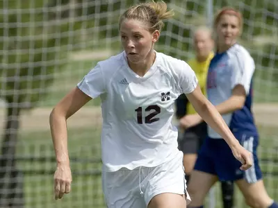 State Soccer Falls At #11 Tennessee, 4-0
