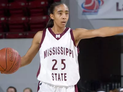 Lady Bulldogs Honor Seven At Annual Awards Banquet