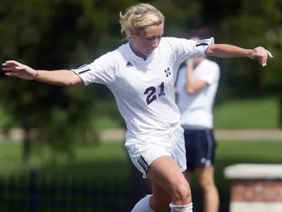 Frazier Scores As Bulldogs Drop Hard-Fought 2-1 Decision To Tennessee