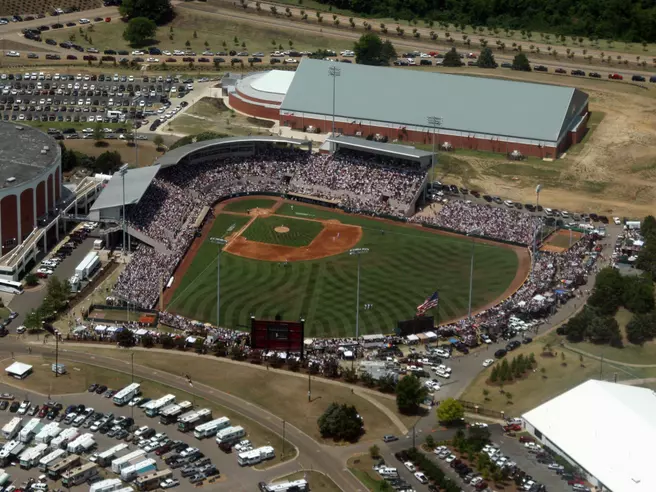 State Hosts NSU Demons Wednesday On Baseball Card Night