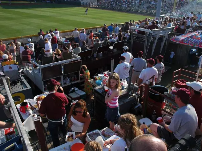Diamond Dogs Host Defending SEC Champ Vanderbilt