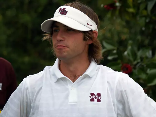 Bulldogs Hit The Links In Texas