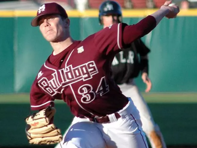 Dogs Open SEC Road Competition At No. 11 South Carolina