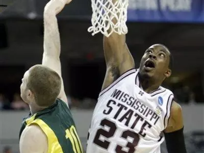 Bulldogs Rally For 76-69 Win Over Ducks; Advance To NCAA Second Round