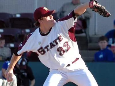 Bulldog Relief Ace Aaron Weatherford Inks With Rockies