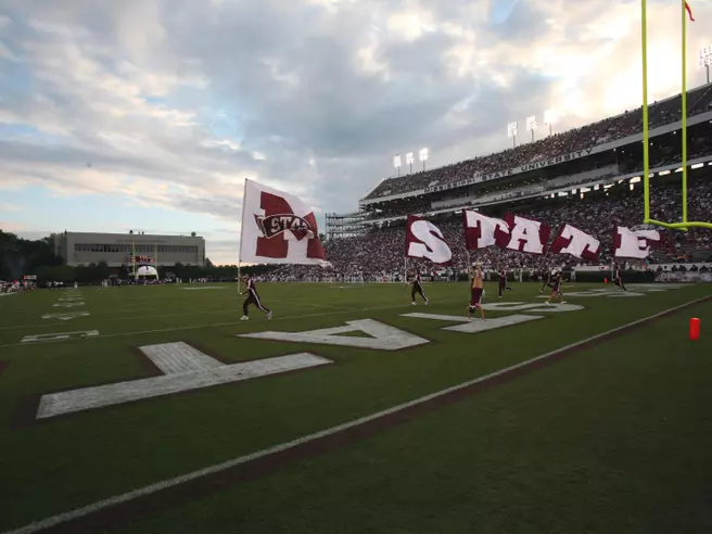 Youngsters To Take To Scott Field After Dawg Walk To Close