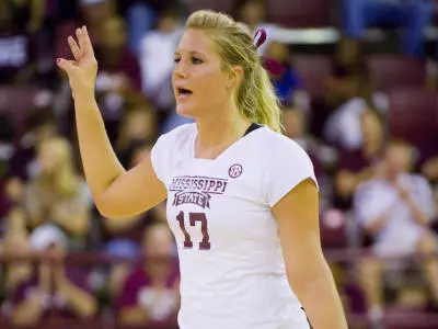 Strong Blocking Game Powers VBall Bulldogs Past Arkansas, 3-1