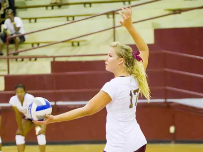 VB Bulldogs Sweep Past UALR, APSU; Set MSU Attendance Mark On Day 1