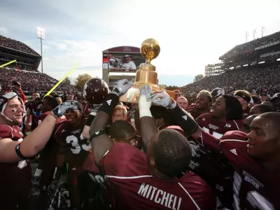 Mississippi State Routs #25 Rebels In 41-27 Upset To Reclaim Golden Egg