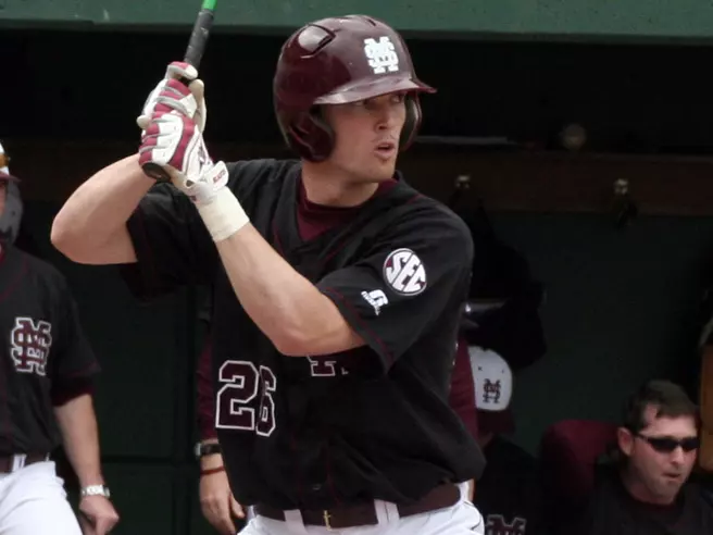 Diamond Dogs Close Out '09 Slate Hosting No. 2 LSU