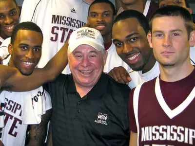 Adkerson Pledges $2 Million Toward Basketball Practice Facility